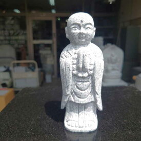 おじぞうさん おじぞうさま かわいい 癒しのお地蔵さんGZ61 高さ16cm 置物 地蔵菩薩 仏像 彫刻品 みかげ石 送料無料！