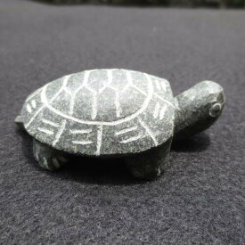 緑カメ 亀 子亀 かめ みどり 置物 彫刻品 turtle-s 置物 オブジェ おしゃれ 文鎮 御影石 手作り 送料無料