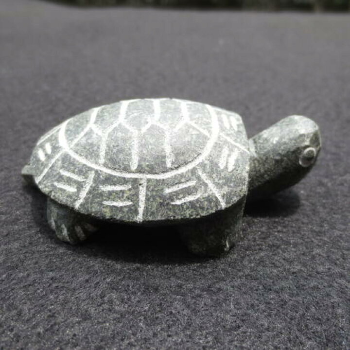 楽天市場】緑カメ 亀 子亀 かめ みどり 置物 彫刻品 turtle-s 置物 