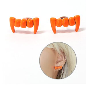 ハロウィン ヴァンパイア ピアス ハロウィン 牙 コスプレ衣装 吸血鬼 ドラキュラ 歯 きば 八重歯 キラキラ アクセ レディース ファッション コーデ かわいい セクシー おしゃれ 蛍光 インポ