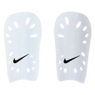 ナイキ（NIKE）（メンズ、レディース、キッズ）サッカー すねあて レガース Jガード シンガード AA SP004…