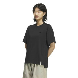 アディダス（adidas）（レディース）エッセンシャルズ プラス スリーストライプス ルーズフィット半袖Tシャツ IE637-KF8255