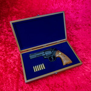 yC-Srufacez@COLT PYTHON Rg pC\ p GUNP[X  ؐϔ RNV{bNX ySurface Co., Ltd,z