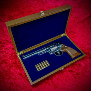 yC-Srufacez@S&W M29 44}Oi 6.5inch p GUNP[X  ؐϔ RNV{bNX BlueModelySurface Co., Ltd,z