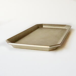 FUTAGAMI^J̐pi^JẼ}l[gC