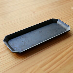 FUTAGAMI^J̐pi^JE̕gC @