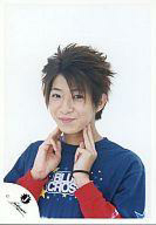 楽天市場 中古 生写真 ジャニーズ アイドル ジャニーズjr 宮城俊太 ジャニーズjr 時代 バストアップ Tシャツ青 両手あごの下 公式生写真 ネットショップ駿河屋 楽天市場店