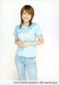 【中古】生写真(ハロプロ)/アイドル/ココナッツ娘。 ココナッツ娘。/アヤカ/膝上・Tシャツ水色「-6%」・両手組み・ジーパン/公式生写真