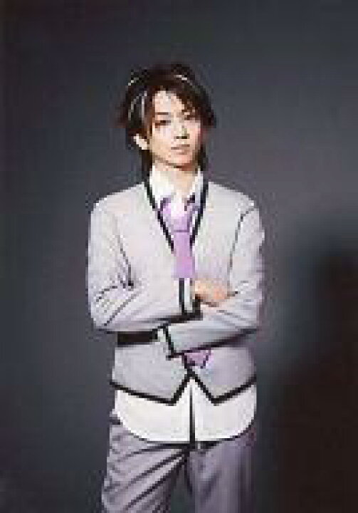 楽天市場 中古 生写真 男性 俳優 苅羽悠 叢雨九十九 膝上 衣装グレー 白 ネクタイ紫 制服 腕組み 顔傾げ 背景グレー キャラクターショット 舞台 裏切りは僕の名前を知っている Vol 1 ネットショップ駿河屋 楽天市場店 楽天市場 中古 生写真 男性 俳優 苅羽悠 叢雨九十九 膝上 衣装グレー 白 ネクタイ紫 制服 腕組み 顔傾げ 背景グレー キャラクターショット 舞台 裏切りは僕の名前を知っている Vol 1 ネットショップ駿河屋 楽天市場店