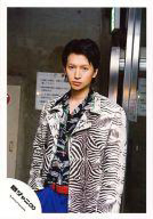 楽天市場 中古 生写真 ジャニーズ アイドル 関ジャニ 関ジャニ 大倉忠義 上半身 衣装白黒 右手ポケット 目線正面 公式生写真 ネットショップ駿河屋 楽天市場店 楽天市場 中古 生写真 ジャニーズ アイドル 関ジャニ 関ジャニ 大倉忠義 上半身 衣装白黒 右手ポケット 目線正面 公式生写真 ネットショップ駿河屋 楽天市場店