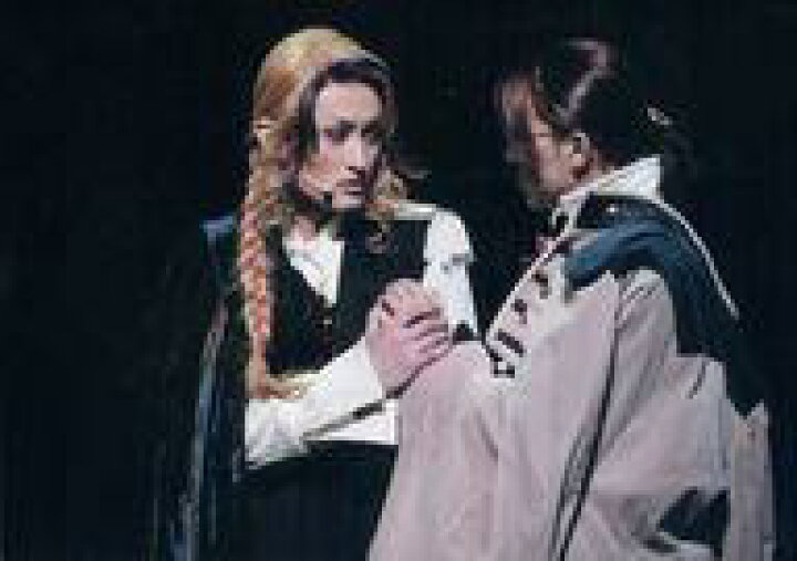 楽天市場 中古 生写真 男性 俳優 Taka コーネリア リ ブリタニア 横型 ライブフォト 上半身 衣装黒 白 目線右 背景黒 キャラクターショット ミュージカル コードギアス 反逆のルルーシュ 魔人に捧げるプレリュード ネットショップ駿河屋 楽天市場店