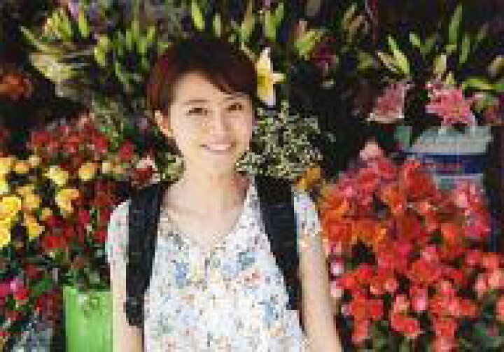 楽天市場 25日24時間限定 エントリーでp最大26 5倍 中古 生写真 女性 ファッションモデル 鈴木ちなみ 横型 バストアップ 花 歯見せ Dvd めざましpresents 鈴木ちなみのtop Of The World2 特典生写真 ネットショップ駿河屋 楽天市場店