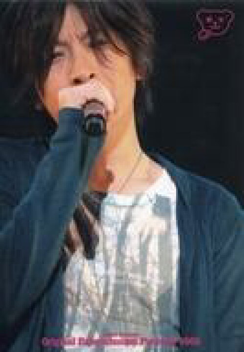 楽天市場 中古 生写真 男性 声優 小野大輔 ライブフォト 上半身 衣装緑 白 右手マイク 背景黒 Original Entertainment Paradise おれパラ 09 ネットショップ駿河屋 楽天市場店