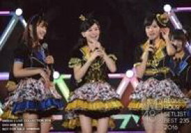 【中古】生写真(AKB48・SKE48)/アイドル/NMB48 集合(3人)/ライブフォト・横型・膝上・衣装黒・黄色・青・マイク・ロゴ「REQUEST HOUR SETLIST BEST 235 2016」/DVD-BOX「NMB48 4 LIVE COLLECTION 2016」先着購入特典