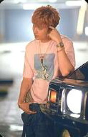 【中古】コレクションカード(男性)/CD「ESTRENO」封入特典トレカ Double S 301/キム・ヒョンジュン(Kim HyunJoong)/膝上・衣装ピンク・右手ベルト・左手人差し指頭・後ろ車/CD「ESTRENO」封入特典トレカ