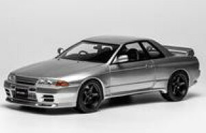 �y�V�i�z�~�j�J�[ 1/18 NISSAN Skyline GT-R (R32) Customized Version (�V���o�[) [MH027SR]