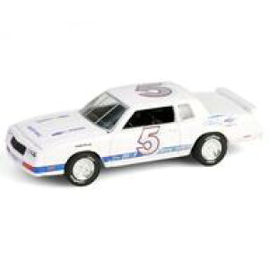 �y�V�i�z�~�j�J�[ 1/64 1983 Chevrolet Monte Carlo - Hendrick Motorsports First Test Car Tribute [30520]