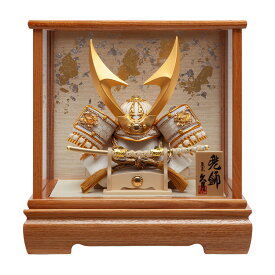送料無料　久月作　五月人形　5号兜　ガラスケース入り飾り　〈コンパクト 東京久月 浅草橋久月 兜飾り かぶとかざり 取付ガラスケース五月人形飾り ケース入飾り お節句飾り 端午の節句 初節句祝い 子供の日 弓太刀付き 五月五日〉