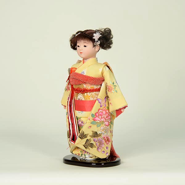 送料無料　東玉作　市松人形　10号　パーマ　〈雛匠東玉 いちまつにんぎょう いちまさん 日本人形 和人形 和服衣装着人形 伝統人形 衣裳着人形  衣装着人形 着物人形 女の子のお人形 おにんぎょう 伝統工芸品 通販〉 | 人形の鈴勝