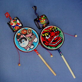 日本製　伝統玩具　郷土玩具　昔のおもちゃ　でんでん太鼓　でんでんだいこ　たいこ　○本品の色・柄は当店にお任せ頂くようになります。　〈玩具 おもちゃ〉