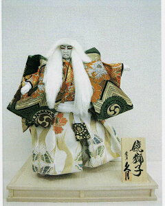 v@{l`@q@݂@Japanese Noh doll