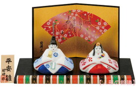 昭峰作　白磁器製　雛人形　白磁ジルコニア平安夫婦雛飾り　屏風・お盆・木札付きです。　お人形にキュービックジルコニアをお付けしました！　〈白磁のひな人形 お雛様 おひなさま お雛飾り おひな飾り お内裏様 お殿様お姫様 雛祭り ひなまつり 節句人形〉