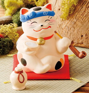 《新作》 陶器製 “福福”おやじ猫 ちょっと一杯 とっくり、赤座布団付きです。 〈親父猫 おやじねこ オヤジネコ 動物の置物 陶器の置物 和のインテリアに 海外旅行・外国人へのお