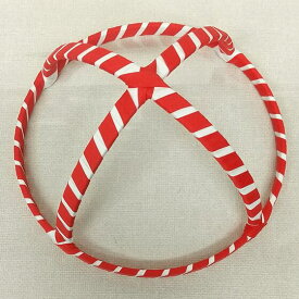 特製・日本製　桃の節句のつるし飾り用　檜　紅白の輪　輪の直径20〜22cm（約21cmですが、自然素材の手作り品につき表示内でのご提供になります。）〈雛の吊るし飾り・ひなのつるし飾り・さげもん・傘福用 ひのき 赤白の輪 玄関飾り 室内飾り 伝統品〉