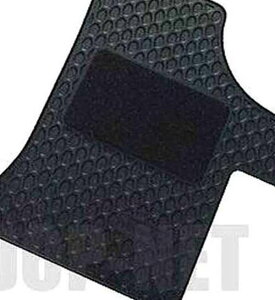 Vクラス ラバーマットの2列目 ベンツ純正部品 Vクラス パーツ w639 パーツ 純正 ベンツ ベンツ純正 ベンツ 部品 オプション マット