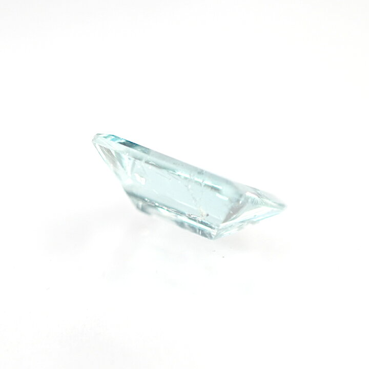 楽天市場】☆訳アリ特価商品☆ アクアマリン 【1.52ct】バケットカット 