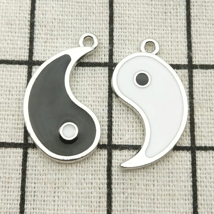 楽天市場 陰陽マーク かわいいアンティークチャーム エナメル 太極拳 韓国 デコパーツのデコちゃん 楽天市場 陰陽マーク かわいいアンティークチャーム エナメル 太極拳 韓国 デコパーツのデコちゃん