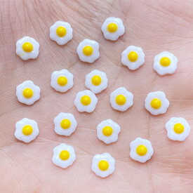 小さい目玉焼き 5個セット☆プラスチック製貼り付けデコパーツ スイーツ 卵 エッグ