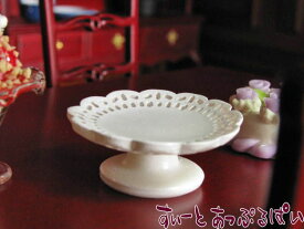 ミニチュア 白いフードスタンド フリル NY12008 ドールハウス用