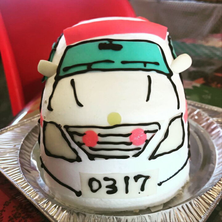 楽天市場 救急車のかたち3d立体型ケーキ 5号 8号 スイーツ プチプギフト 誕生日 バースデーケーキ パーティ サプライズ キャラクターケーキ 還暦 お祝い 結婚記念日 バレンタイン ホワイトデー おうち時間 スイーツショップボストン