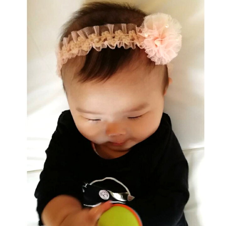 楽天市場 チュールレースボンボン付 ベビー キッズ ヘアバンド 1コ Baby 赤ちゃん 新生児 0才 １歳 ２歳 ベビーヘアバンド 子供 ヘアアクセサリー ヘアーバンド ヘッドバンド 痛くない 安全 お宮参り 結婚式 フォーマル かわいい 可愛い おしゃれ 全品 送料無料 実施