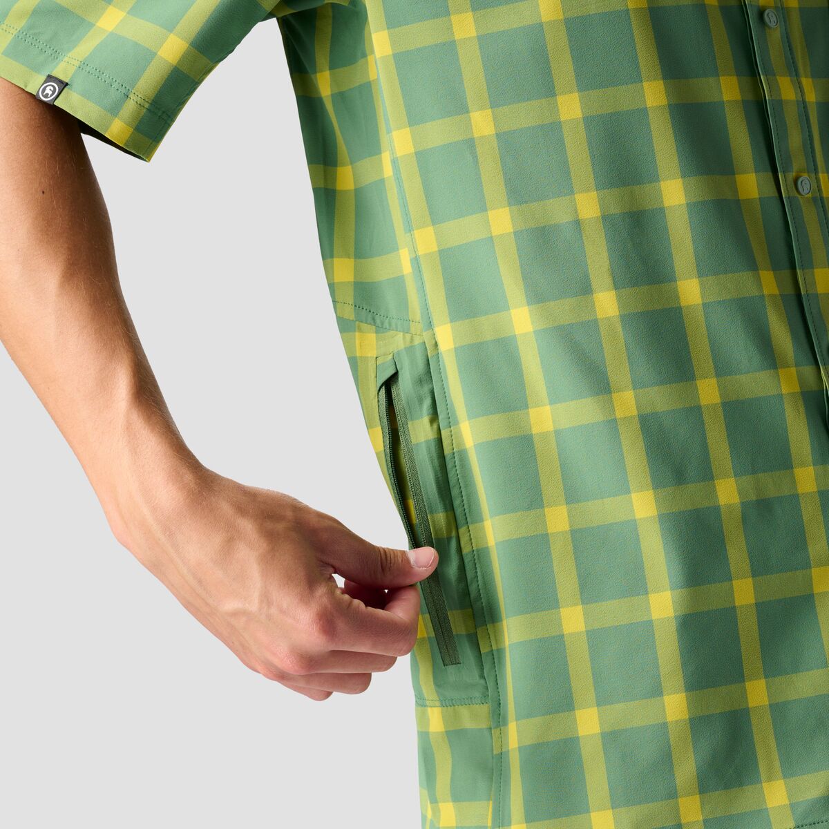 SALE／10%OFF(取寄) バックカントリー メンズ Button-Up Backcountry MTB MTB Green Jersey  Men's Elm Plaid ボタンアップ メンズ ジャージ men ウェア
