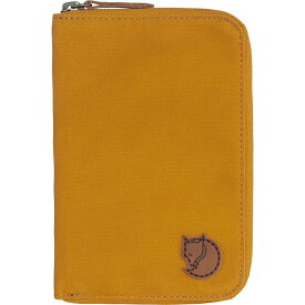 (取寄) フェールラーベン パスポート ウォレット Fjallraven Passport Wallet Acorn