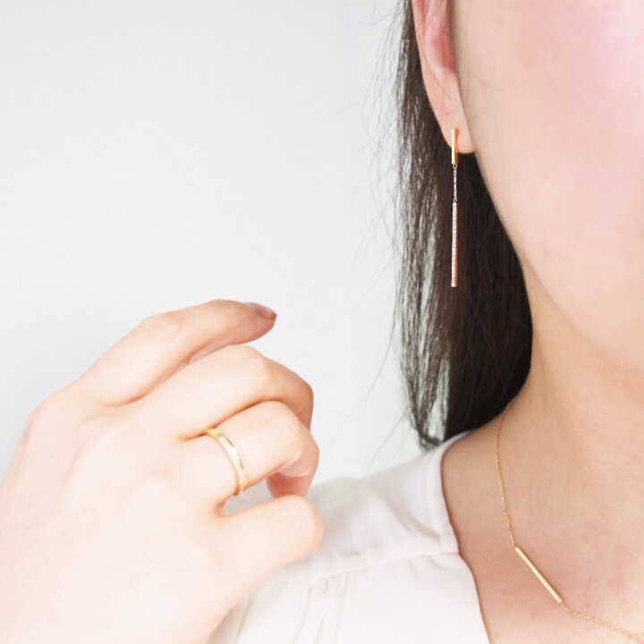 楽天市場】ダイヤモンド バー ピアス スタッド キャッチ 0.22ct 18金 