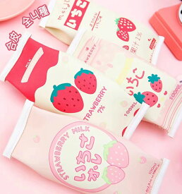パックジュースのようなかわいいデザイン♪ いちごオレ いちごミルク 赤ストロベリー いちごジュース ジュースパック ペンケース いちご 筆箱 かわいい レディース 女子 小物入れ 文房具 学校用 ピンク　赤 かわいい