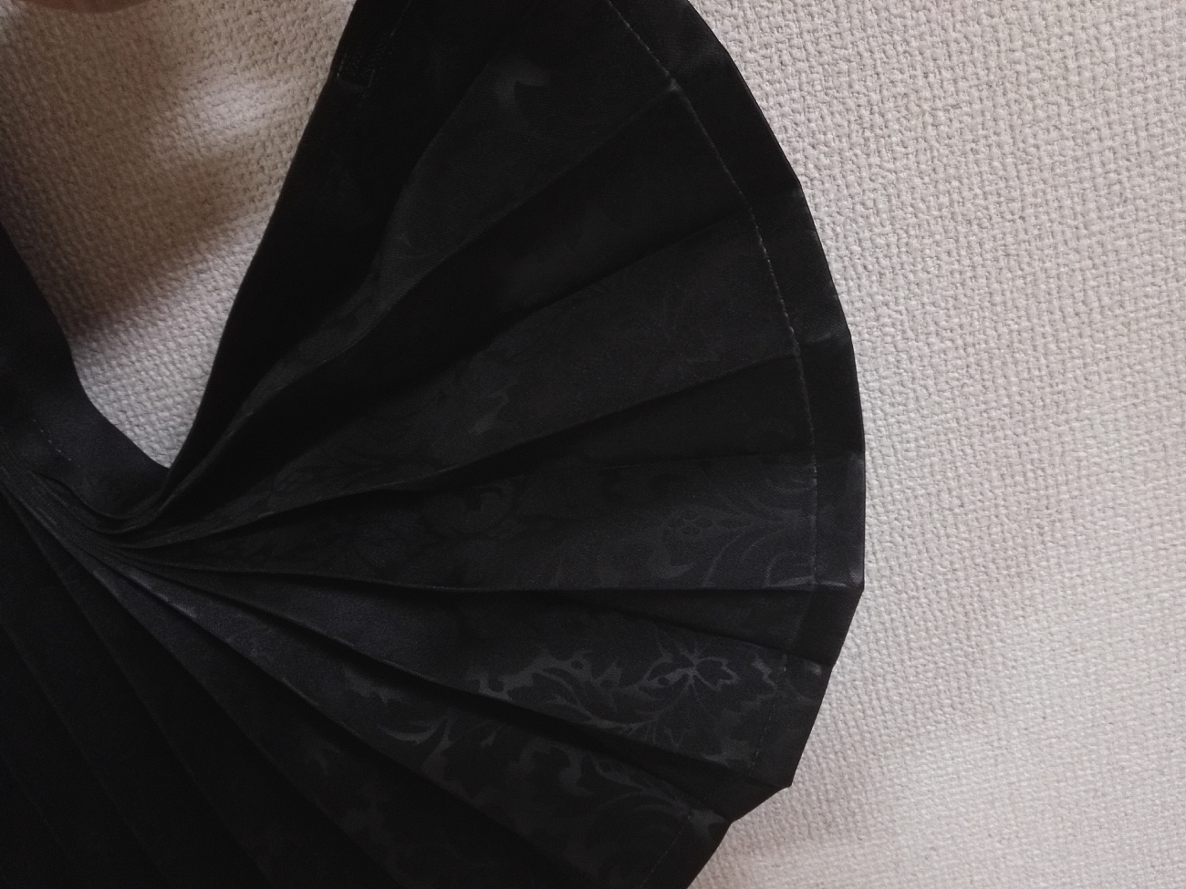 メダリオン（ラウンドカーテン）色：ブラック 巾２４０ｃｍｘ丈