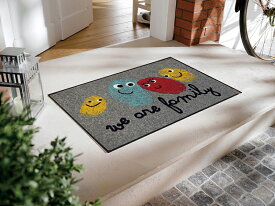 玄関マット A041A Happy Family 50x75cm おしゃれ かわいい 洗える 滑り止め 屋内 野外 室内 フロアマット エントランスマット ラグマット リビング 薄型 ドアマット オールシーズン