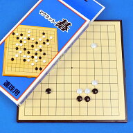 携帯便利なマグネット囲碁セット MG16 13路盤 コンパクトな囲碁盤サイズ横19cm×縦19cm 手軽な囲碁入門や…