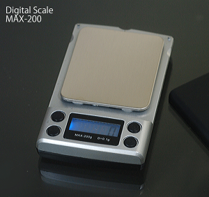 MAX-200@fW^ XP[ 0.1g`200g