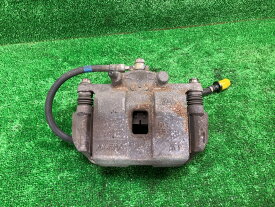 【中古】 フィット GR4 右フロントキャリパー E:HEVホーム 4WD 45018-TZB-J01 NH731P