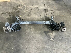 【中古】 プリウス ZVW30 リアアクスルビーム G LEDエディション 42101-12171 202
