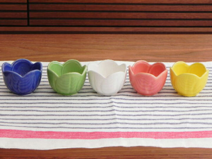 楽天市場】アウトレット 小鉢 和食器 おしゃれ 珍味小鉢（梅の花） 食器 ボウル 小付け 取り鉢 醤油入れ 珍味入れ 薬味入れ カラフルな小鉢  ミニボウル 珍味小付 カフェ風 かわいい アウトレット 和カフェ : EAST table 旧：TABLEWARE EAST