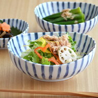 【2000円OFFクーポン 〜6/11 1:59】和食器 5.5寸鉢　染付け ダミ十草 中鉢 和の中鉢 煮物鉢 サラダボウル…