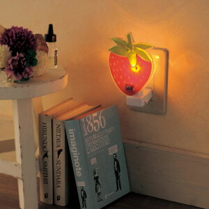 【200円クーポン 10/30 0:00〜】在庫限り アロマランプ 手作りガラス コンセント式アロマライト ガラス 照明 かわいい 動物 アニマル 植物 花 ダイニング 寝室 カフェ アンティーク レトロ クラ