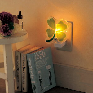 在庫限り アロマランプ 手作りガラス コンセント式アロマライト ガラス 照明 かわいい 動物 アニマル 植物 花 ダイニング 寝室 カフェ アンティーク レトロ クラシック 北