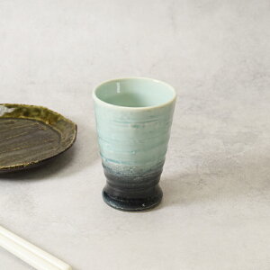 フリーカップ 230cc 青釉 陶器 在庫限りカップ 湯呑 陶器 青釉 高台 コップ 酒器 ぐい飲み コンパクト収納 上品 おしゃれ プレゼント 家飲み 和風 食器 テーブルウェア ビール 麦茶 緑茶